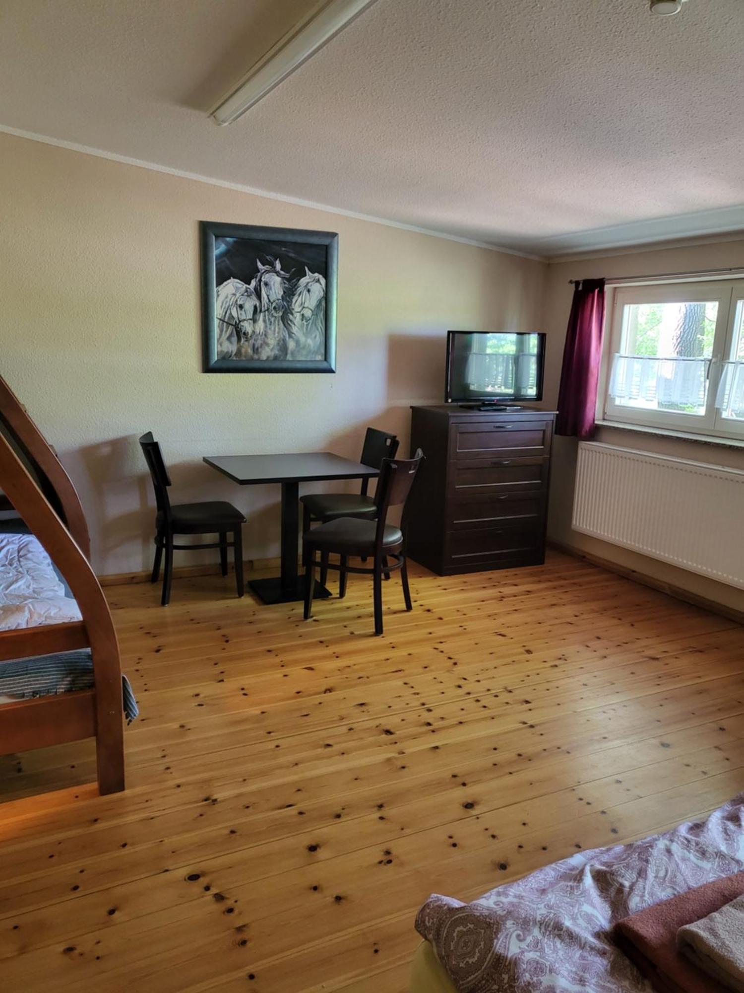 Reiterhof Kutzeburger Muehle Hotel Cottbus Luaran gambar